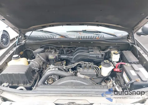 2005 Ford Explorer Xlt/Xlt Sport/Nbx z USA, uszkodzony, nr VIN 1FMZU73K05ZA64085